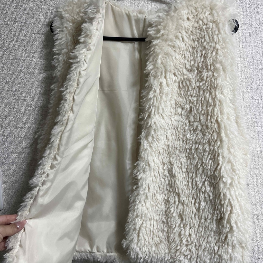 GRL(グレイル)のファーベスト レディースのジャケット/アウター(毛皮/ファーコート)の商品写真