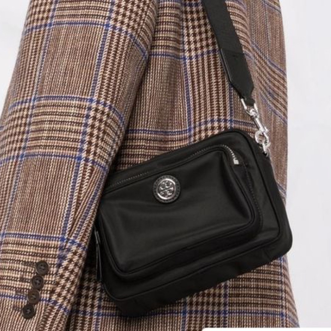 【美品】Tory Burchトリーバーチ ロゴプレート ショルダーバッグ