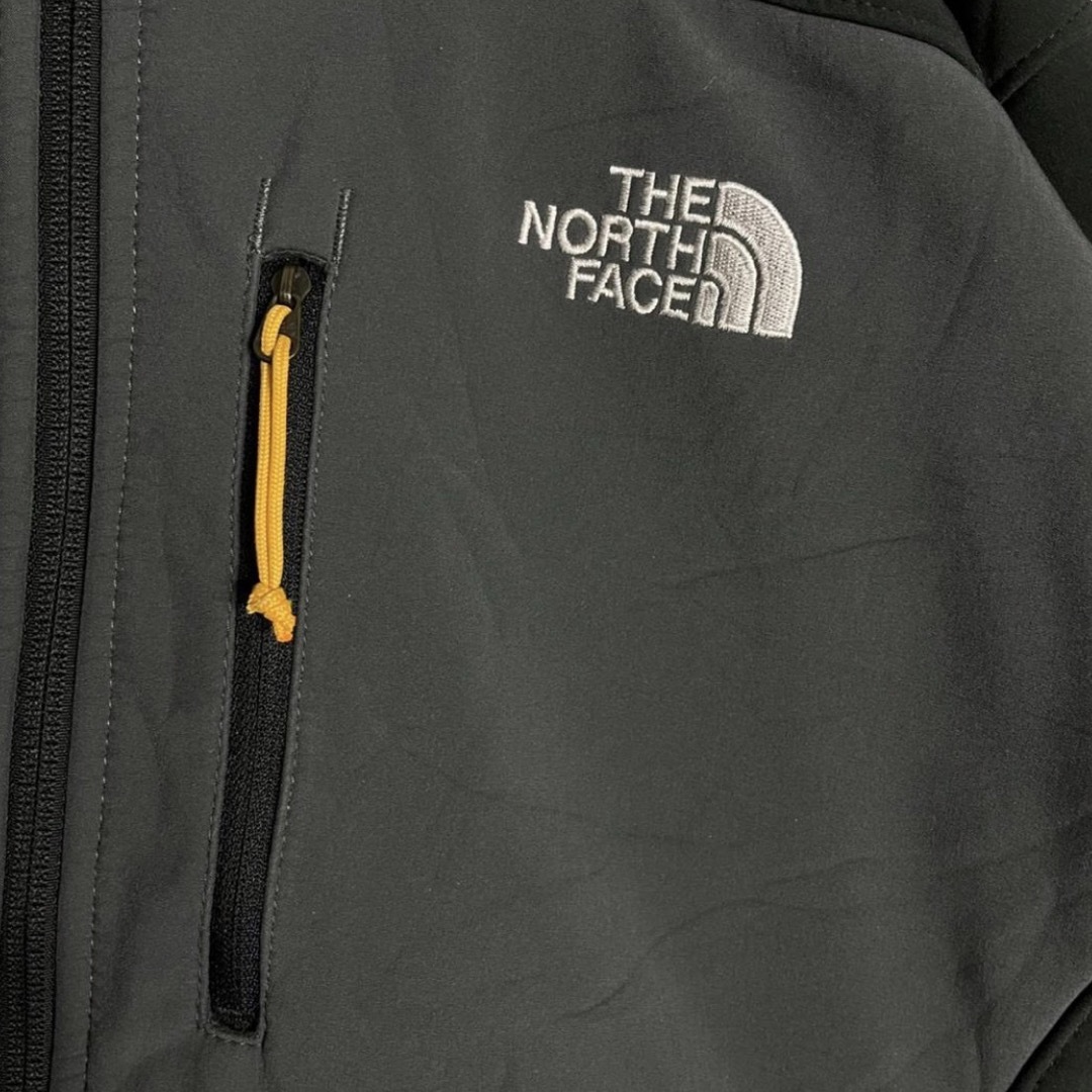 THE NORTH FACE(ザノースフェイス)のザ ノースフェイス　ソフトシェルジャケット　切替　刺繍ロゴ　裏フリース メンズのジャケット/アウター(ブルゾン)の商品写真
