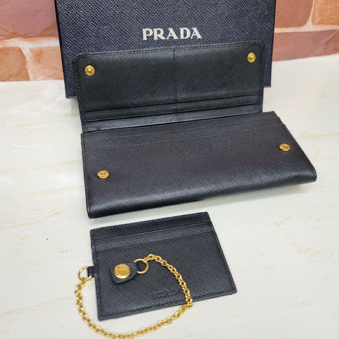 PRADA☆鑑定済☆サフィアーノ 1MH132黒 リボン パスケース プラダ財布