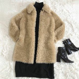 Zara ショート丈　フェイクファー　コート　Sサイズ