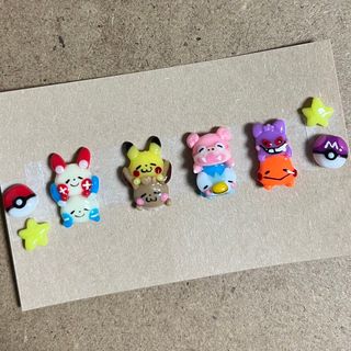 ポケモン(ポケモン)の3dネイルパーツ【ゆるかわポケモン　のっかり　ボール　ポケモン　痛ネイル】(デコパーツ)