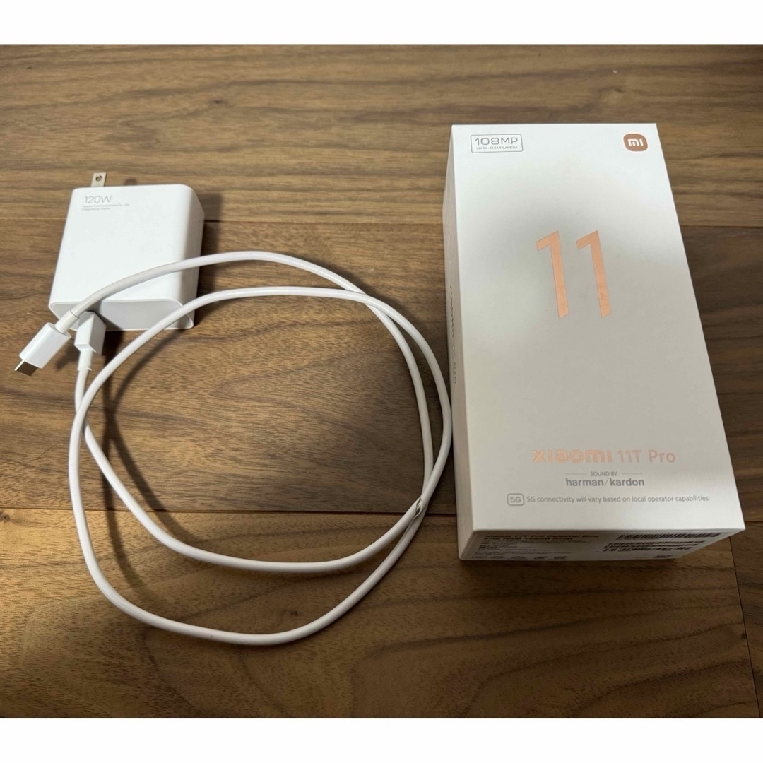 Xiaomi 11T Pro 付属品あり オマケ付き スマホ/家電/カメラのスマートフォン/携帯電話(スマートフォン本体)の商品写真