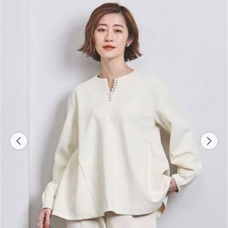 ユナイテッドアローズ(UNITED ARROWS)の【美品】UNITED ARROWS SPONGY パールモチーフブラウス(シャツ/ブラウス(長袖/七分))