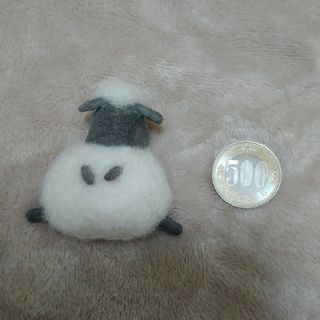 羊毛フェルト マグネット ひつじ🐑(雑貨)