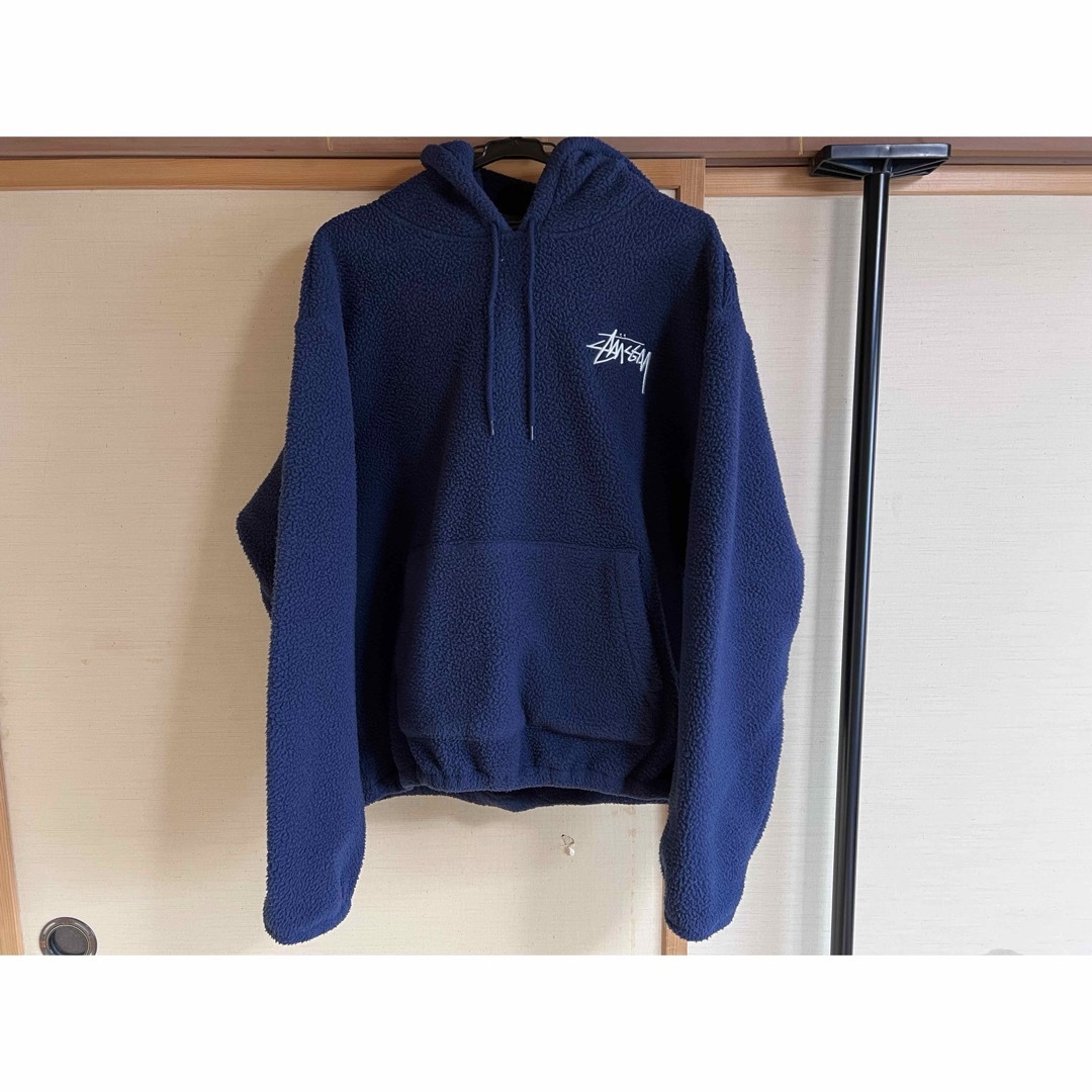 STUSSY(ステューシー)のStussy ネービーフリース パーカー Mサイズ　人気カラー メンズのトップス(パーカー)の商品写真