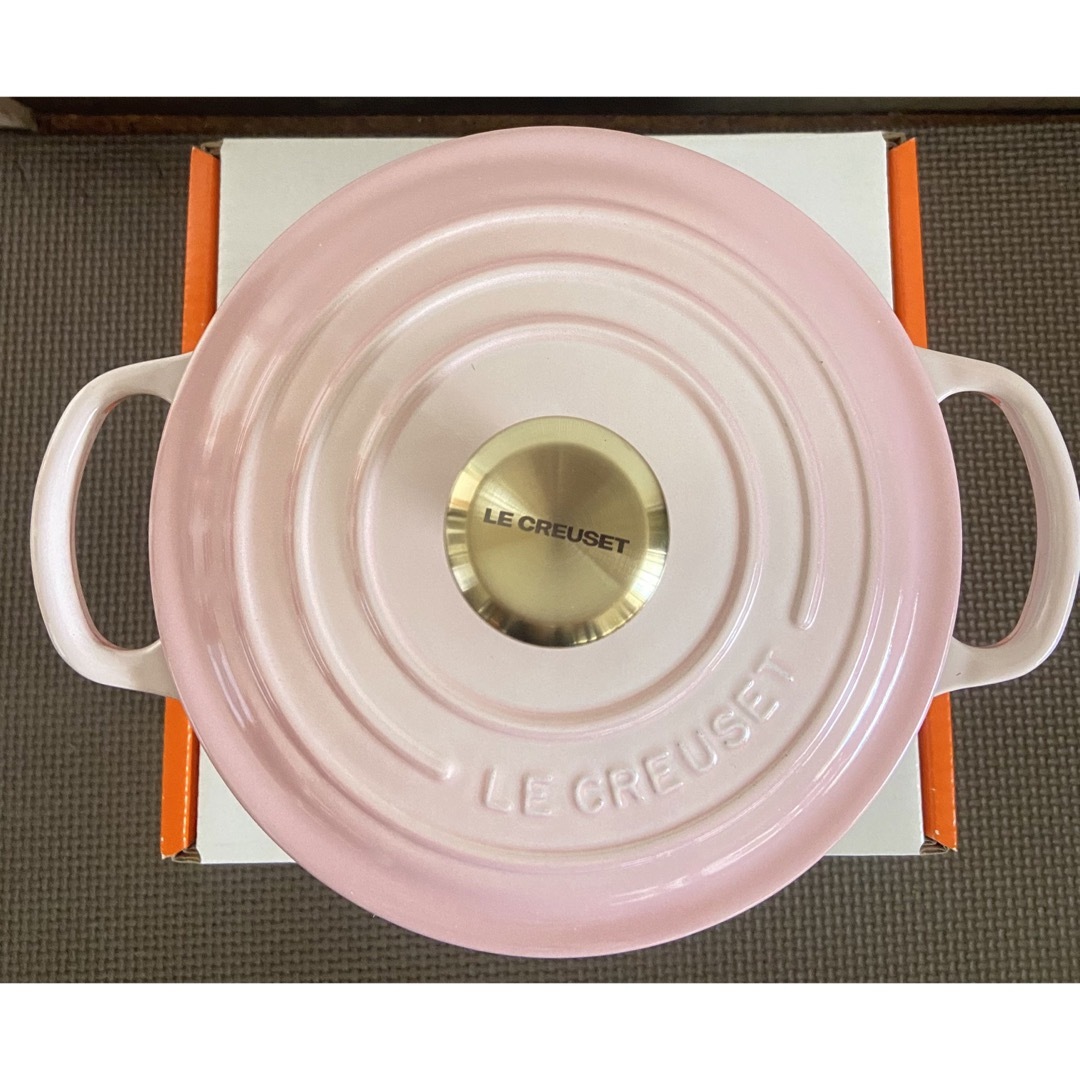 LE CREUSET - ルクルーゼ ココットロンドシグニチャー シェルピンクの