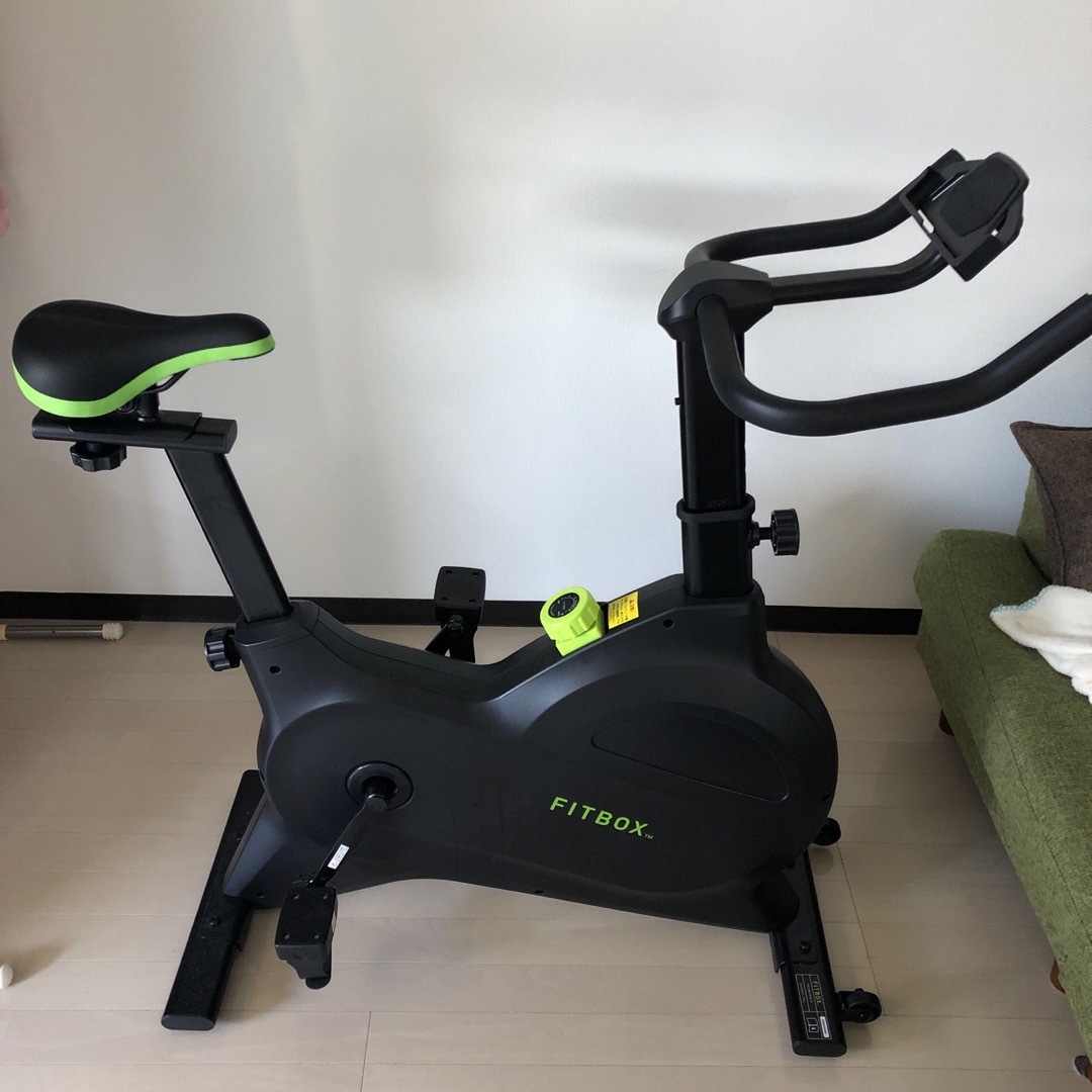 第3世代 フィットネスバイクFITBOX(説明書、付属品付) - トレーニング用品 第3世代 フィットネスバイクFITBOX(説明書、付属品付) - トレーニング用品