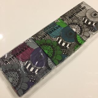 マリメッコ(marimekko)のmarimekko シーロトラプータールハ ペーパーナプキン6枚(収納/キッチン雑貨)