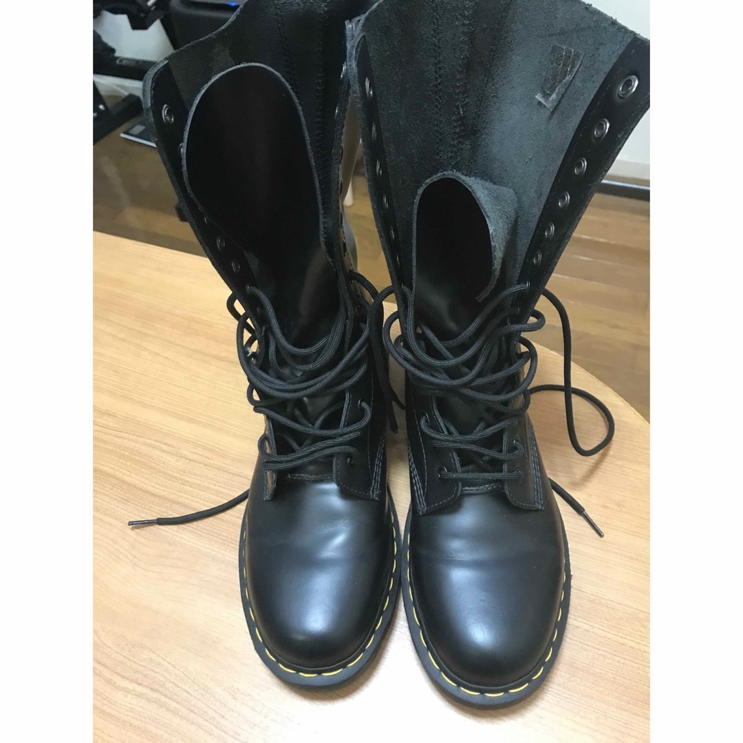 ◆◆Dr.Martens ドクターマーチン 14ホールブーツ　UK9　EU43　 AW006 ホワイト