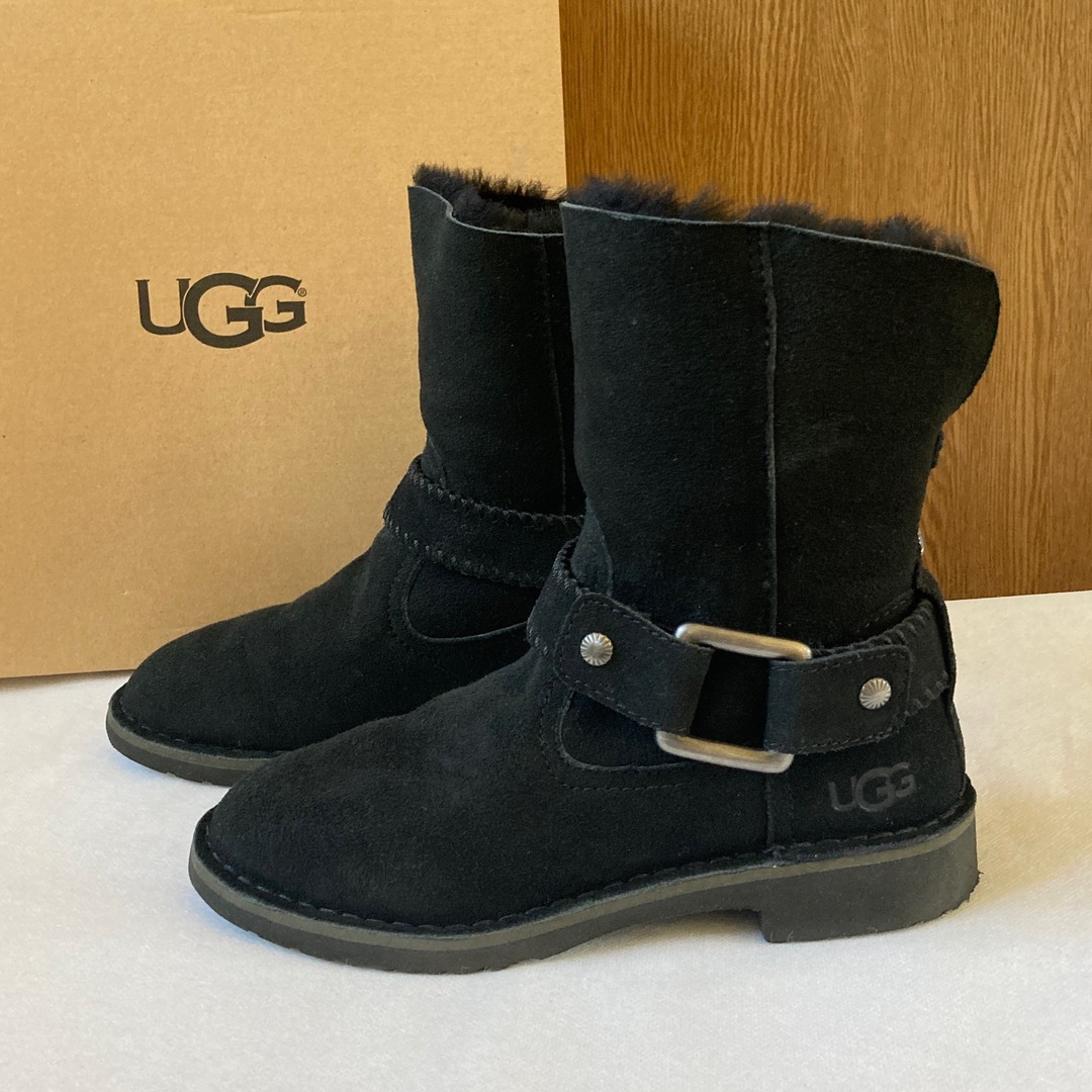 美品 UGG ムートンブーツ 2way | フリマアプリ ラクマ