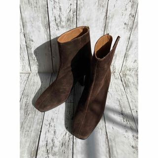 アパルトモンドゥーズィエムクラス(L'Appartement DEUXIEME CLASSE)のFLATTERED Suede Short Boots  36(ブーツ)