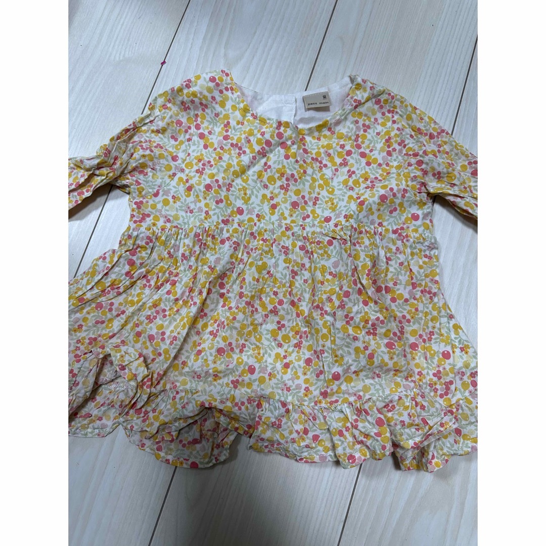 petit main(プティマイン)の女の子　7部　Tシャツ　80 プティマイン キッズ/ベビー/マタニティのベビー服(~85cm)(Ｔシャツ)の商品写真