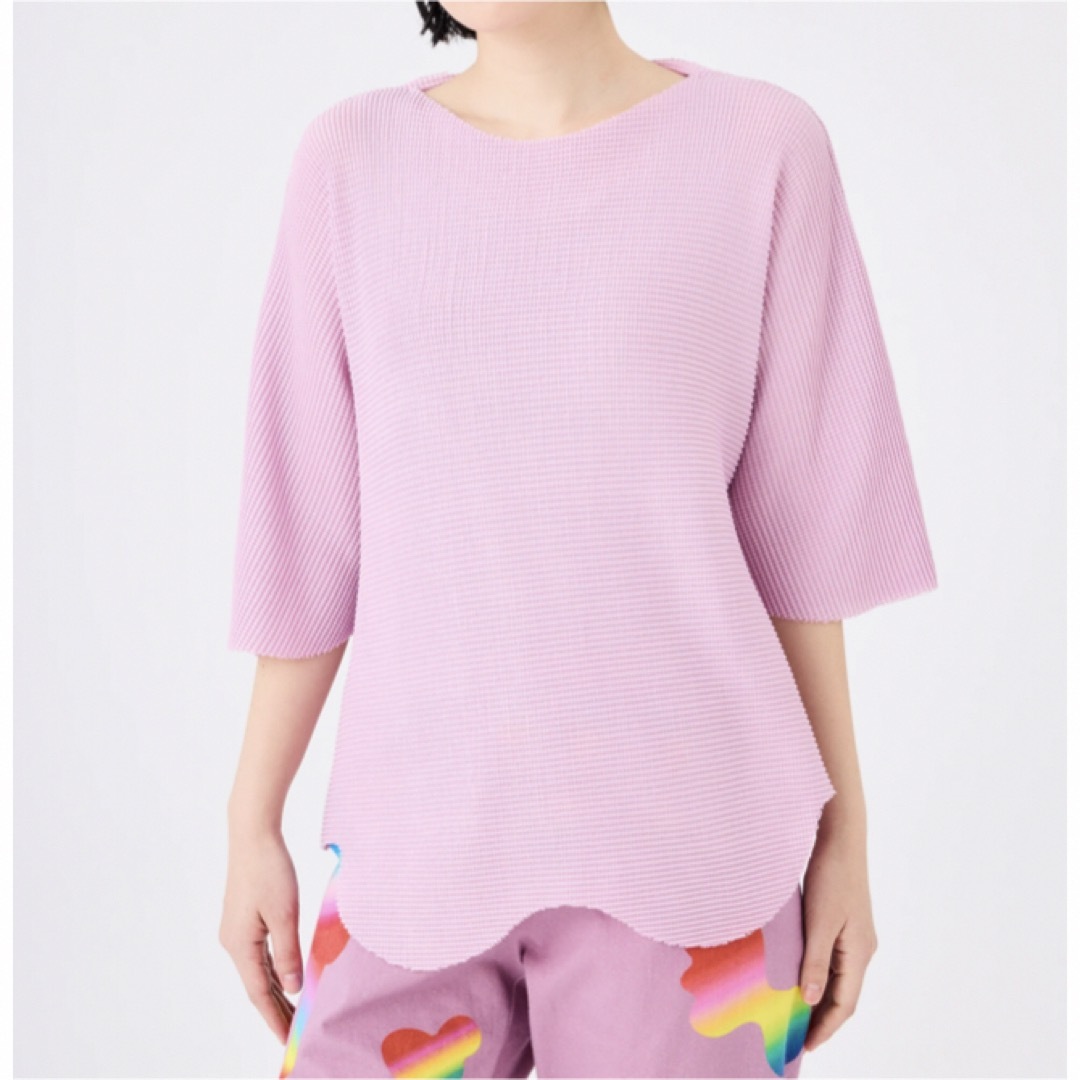 ISSEY MIYAKE - me ISSEY MIYAKE PINK の通販 by mimi|イッセイミヤケ