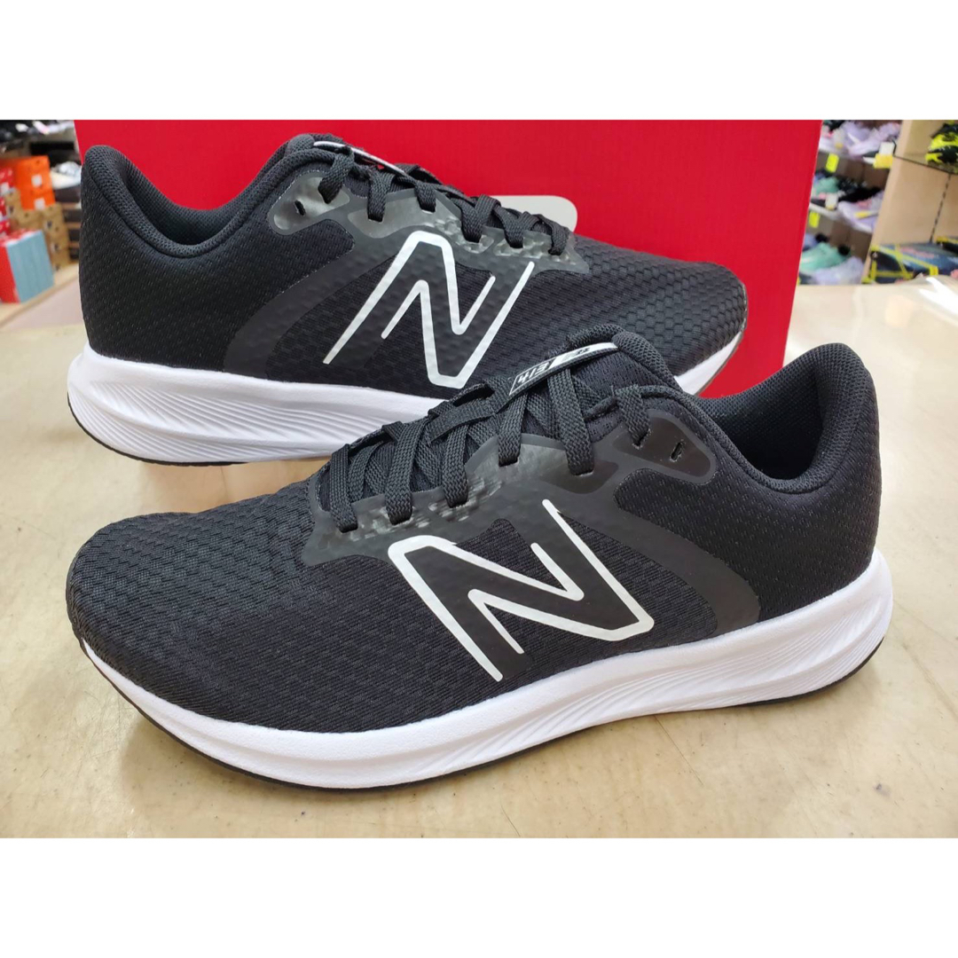 New Balance(ニューバランス)のニューバランスW413 25.0cm レディース カジュアル ランニングシューズ レディースの靴/シューズ(スニーカー)の商品写真