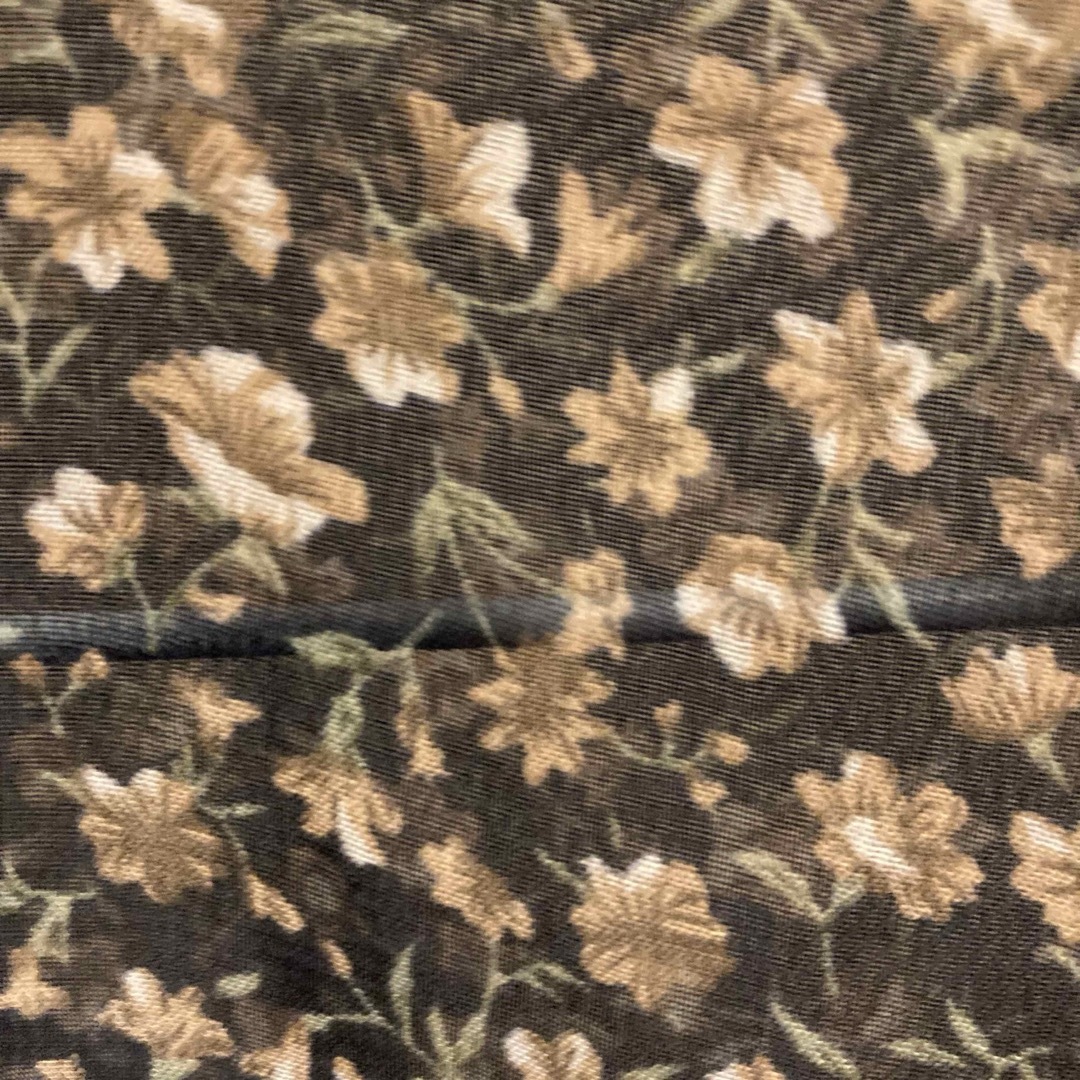 LOWRYS FARM(ローリーズファーム)の花柄トップス レディースのトップス(シャツ/ブラウス(長袖/七分))の商品写真