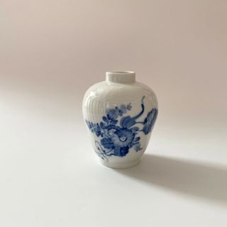 ロイヤルコペンハーゲン(ROYAL COPENHAGEN)のヒロ様ご専用ロイヤルコペンハーゲン ブルーフラワーカーブ 花瓶 一輪挿し(花瓶)