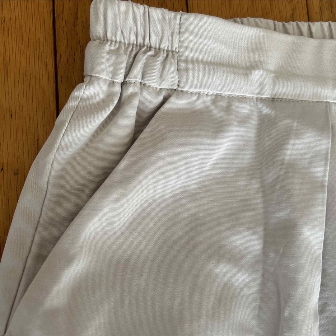 BACK NUMBER(バックナンバー)のスカート　L  ライトグレー レディースのスカート(ひざ丈スカート)の商品写真