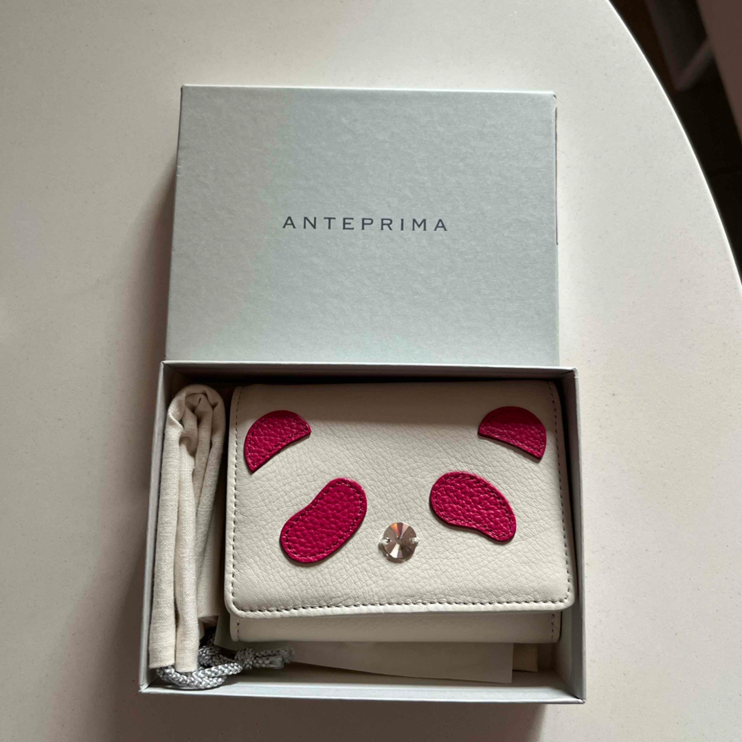 ANTEPRIMA(アンテプリマ)の新品　アンテプリマ　パンダ財布 レディースのファッション小物(財布)の商品写真
