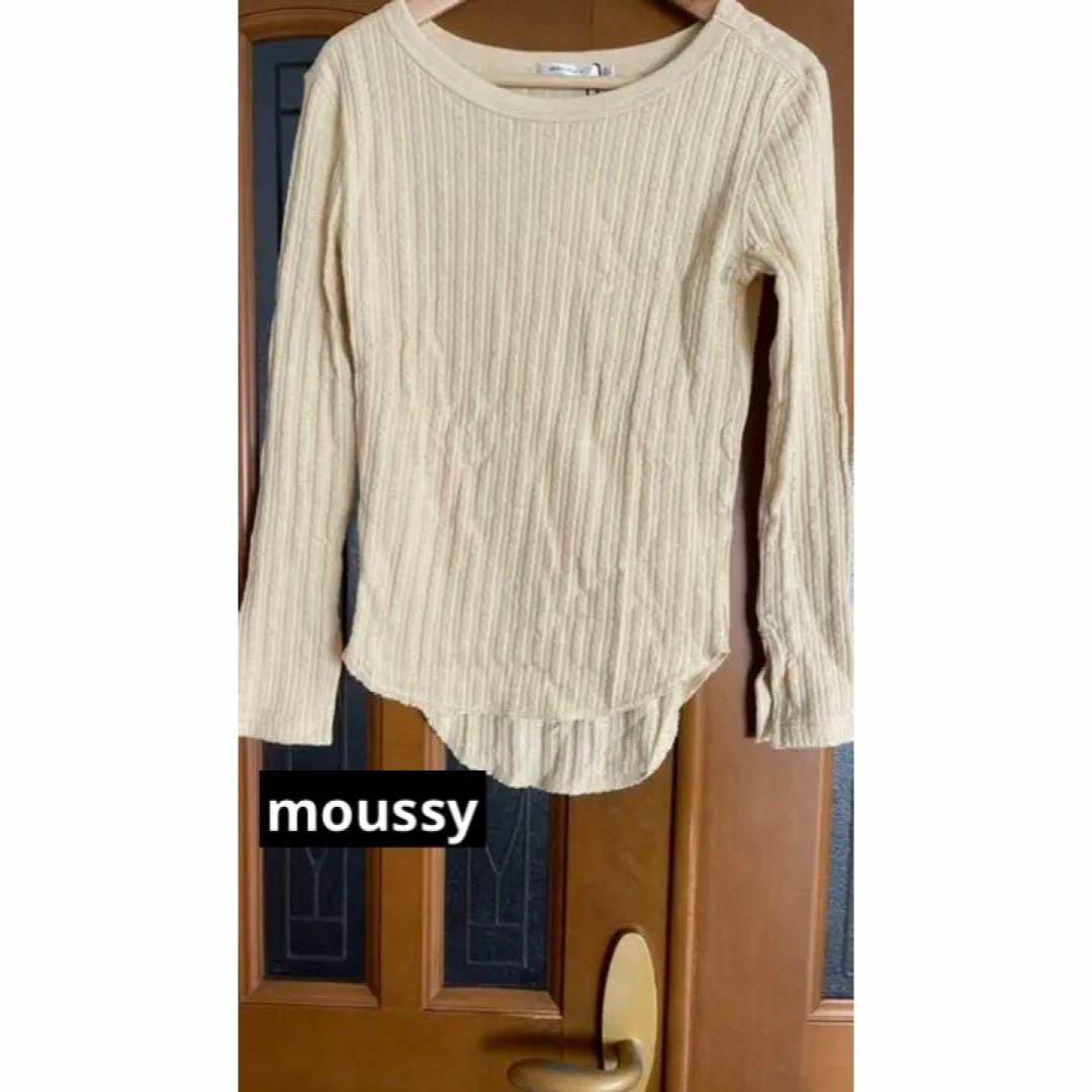 moussy(マウジー)のmoussy マウジートップス カットソー新品 レディースのトップス(Tシャツ(長袖/七分))の商品写真