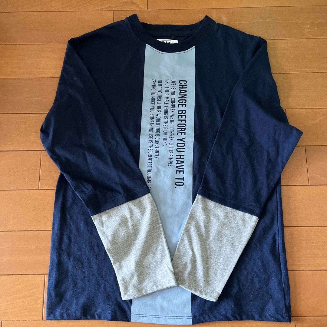 ikka(イッカ)のロングTシャツ　160 キッズ/ベビー/マタニティのキッズ服男の子用(90cm~)(Tシャツ/カットソー)の商品写真