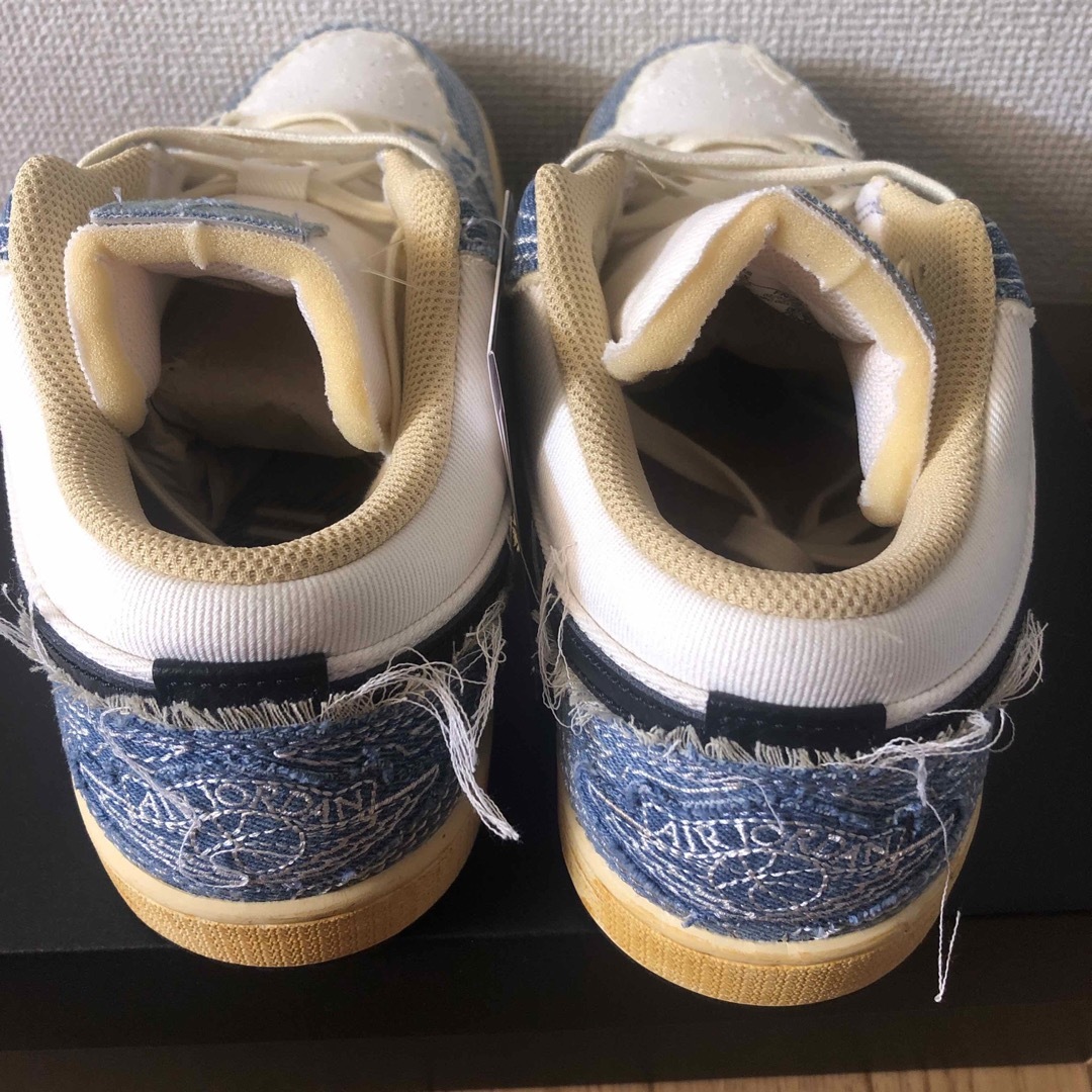 Jordan Brand（NIKE）(ジョーダン)のAIR JORDAN 1 LOW WORLD MAKE JAPAN メンズの靴/シューズ(スニーカー)の商品写真