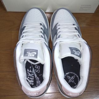 堀米 雄斗(Yuto Horigome) × Nike SB Dunk Low(スニーカー)