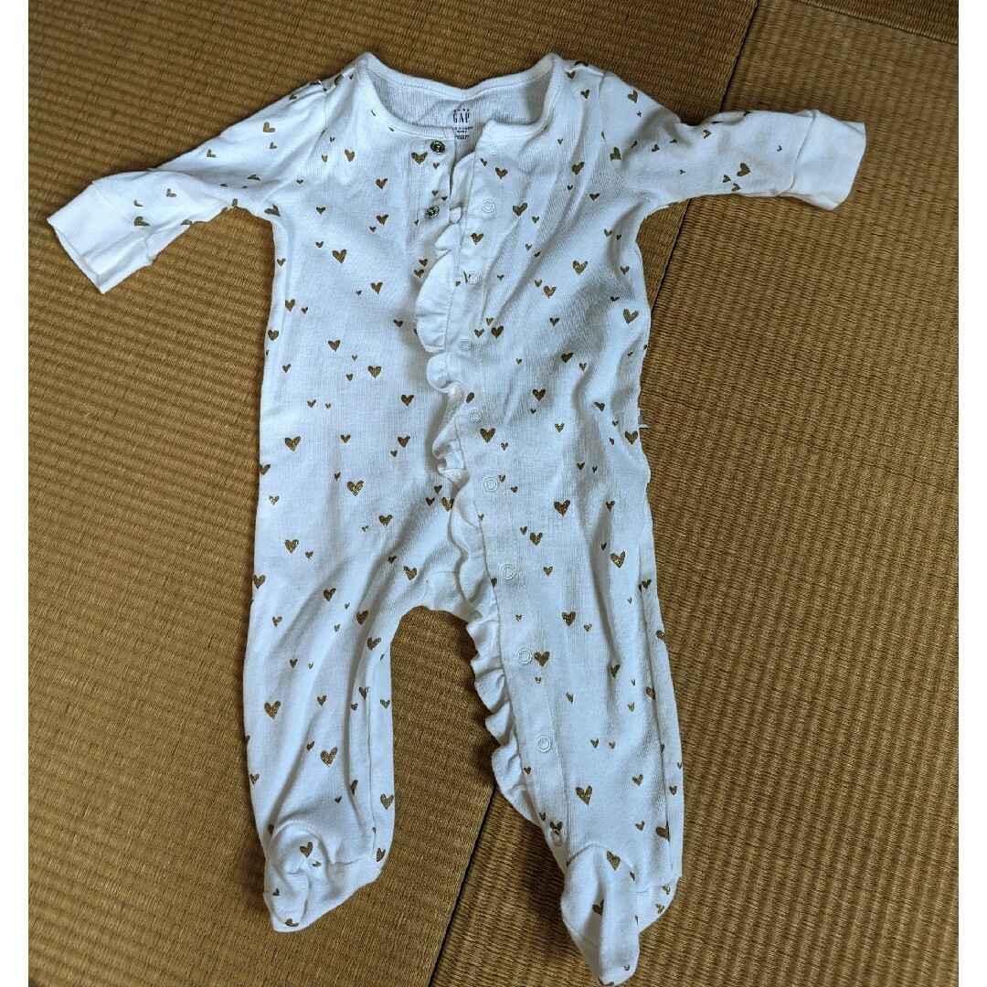 babyGAP(ベビーギャップ)のベビー💖ロンパース2枚セット キッズ/ベビー/マタニティのベビー服(~85cm)(ロンパース)の商品写真