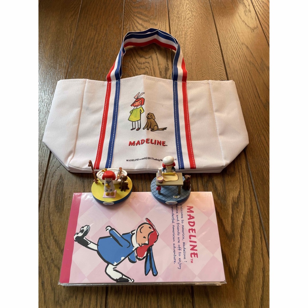 ファミリア マドレーヌちゃんグッズ