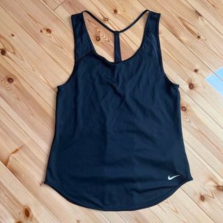 ナイキ(NIKE)のNIKEナイキウィメンズウエア(カットソー(半袖/袖なし))