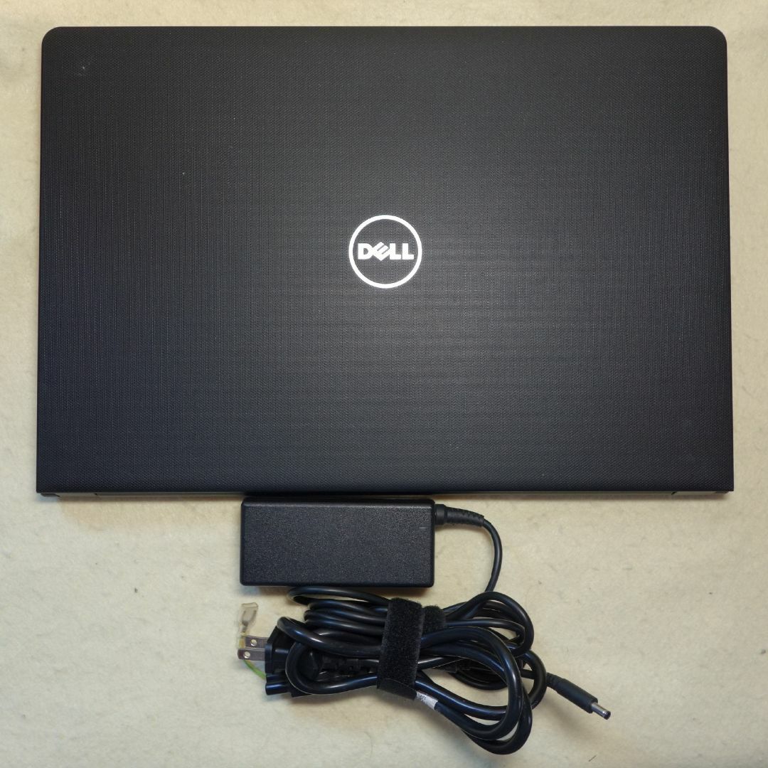 DELL(デル)のVostro 15 3578◆i3-8130U/SSD 256G/8G/DVDR スマホ/家電/カメラのPC/タブレット(ノートPC)の商品写真