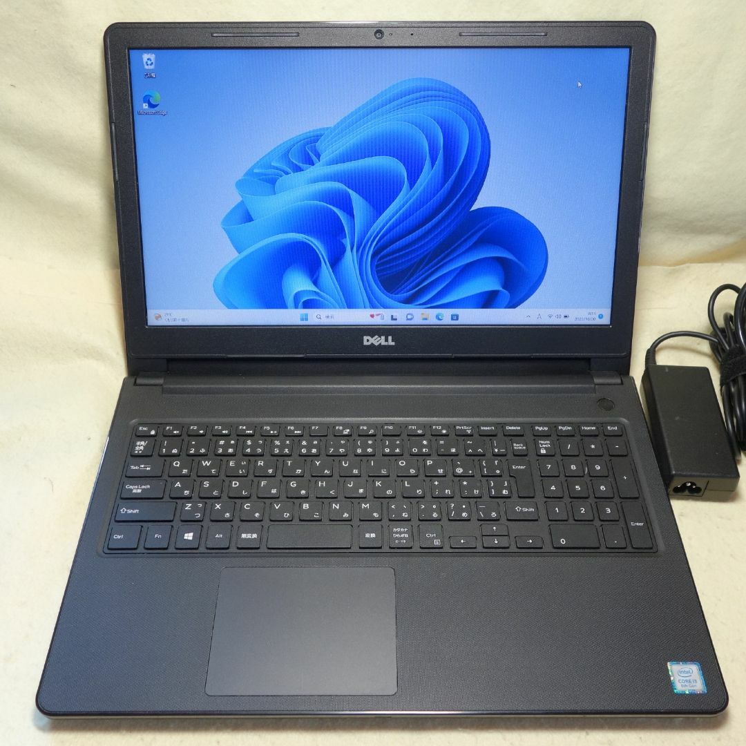 DELL(デル)のVostro 15 3578◆i3-8130U/SSD 256G/8G/DVDR スマホ/家電/カメラのPC/タブレット(ノートPC)の商品写真