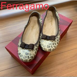 フェラガモ バレエシューズ(レディース)の通販 100点以上 | Ferragamo