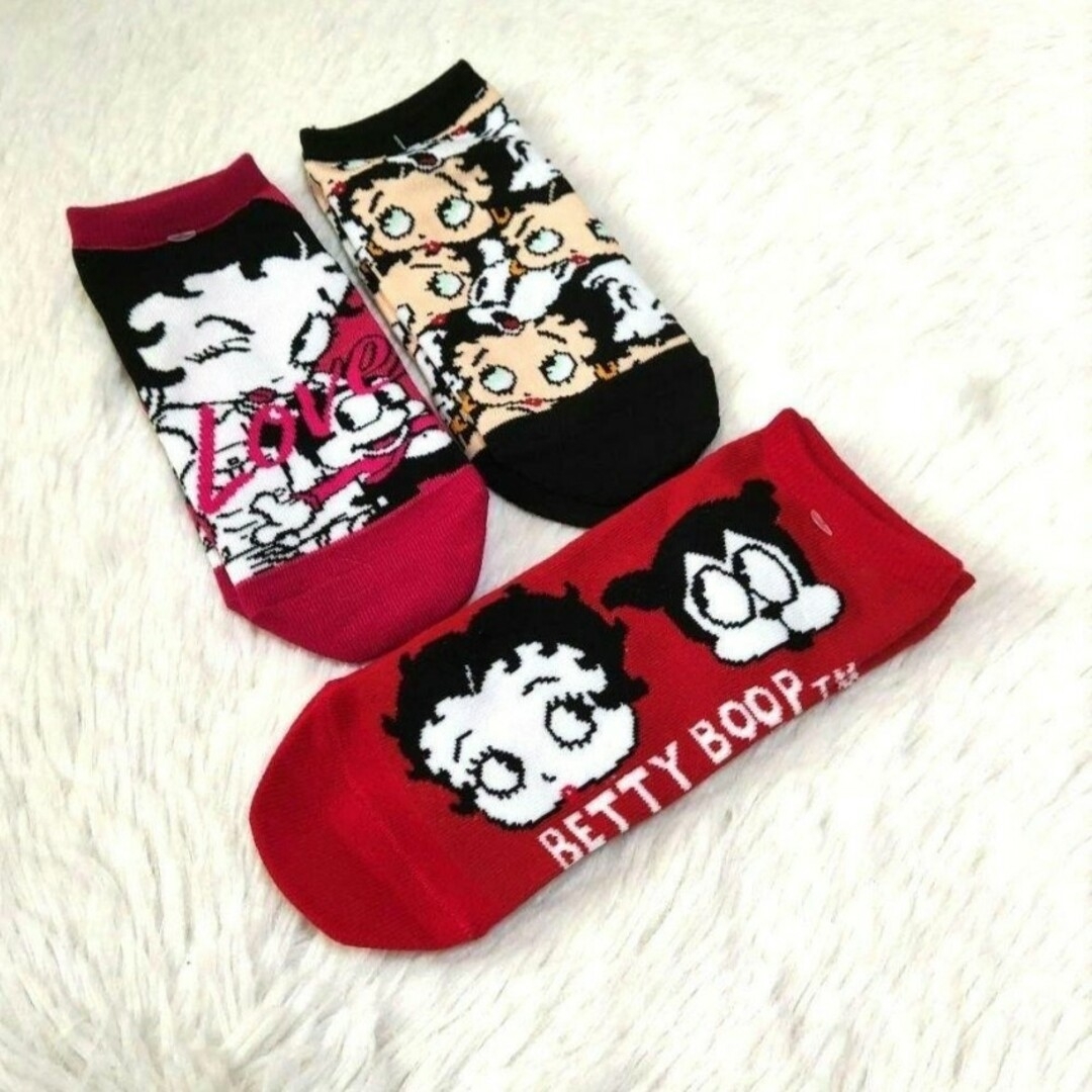 Betty Boop(ベティブープ)のベティブープ　レディースソックス３足組くつ下くつした靴下女性女子通勤通学Ｂ レディースのレッグウェア(ソックス)の商品写真