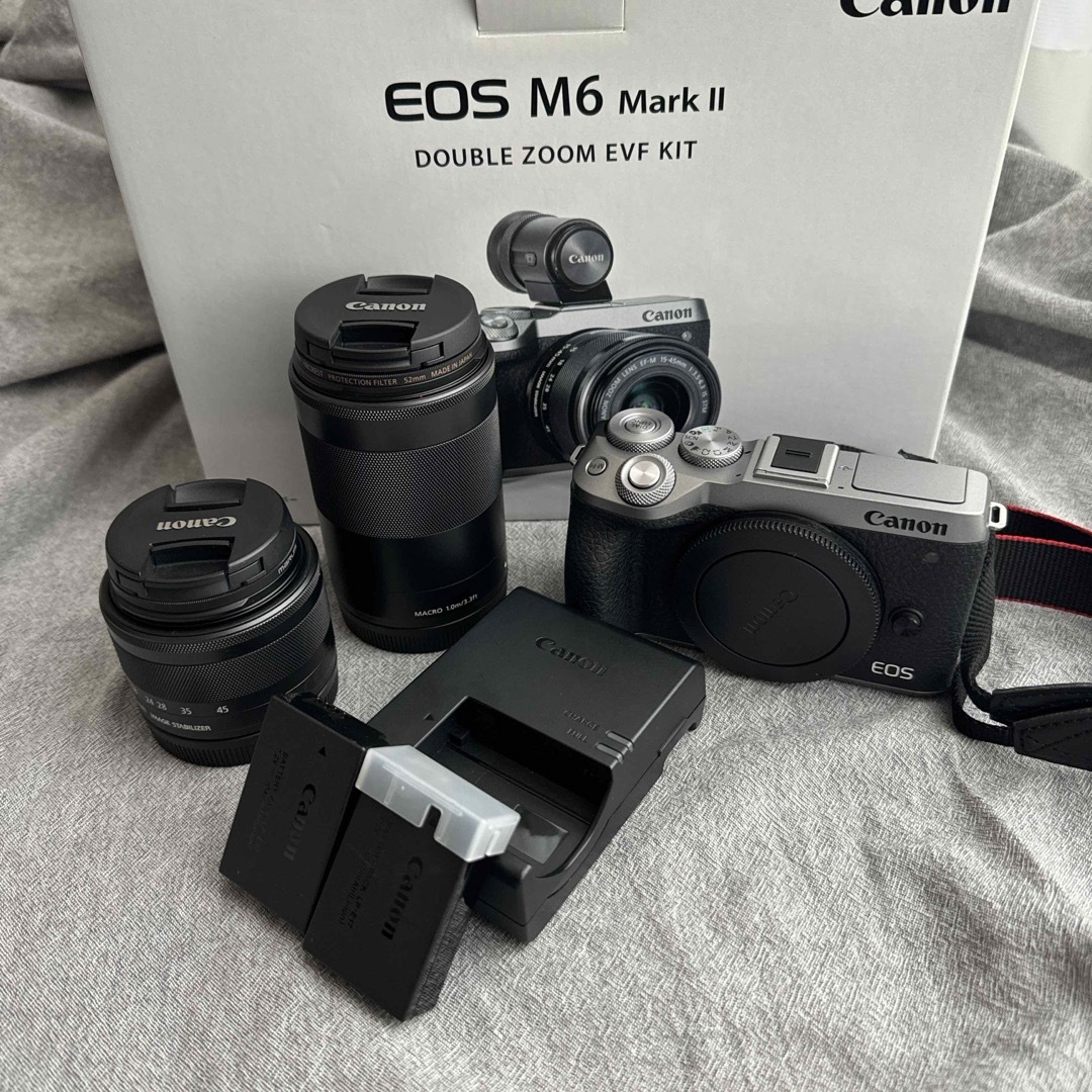 EOS M6 Mark Ⅱ ダブルズームキット(ブラック)