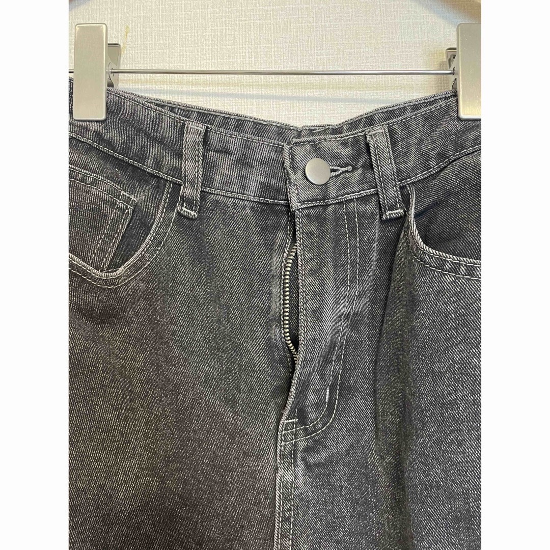 【新品未使用】DAZY 腰ポケット ストレートレッグジーンズ レディースのパンツ(デニム/ジーンズ)の商品写真
