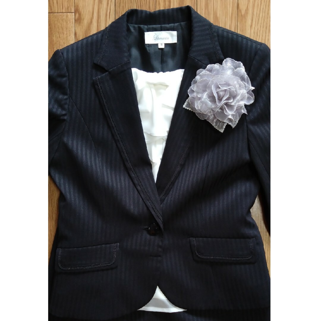 卒業式スーツ　Lämmin　美品 レディースのフォーマル/ドレス(スーツ)の商品写真