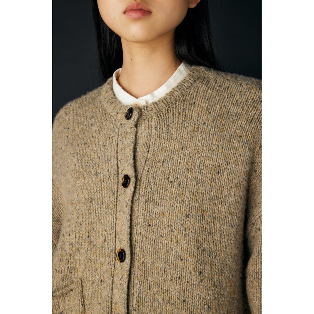 ENFOLD ASYMMETRY-HEM LAYERED CARDIGAN 新品 レディースのトップス(ニット/セーター)の商品写真