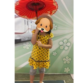 ユニクロ(UNIQLO)のｷｯｽﾞ130👶UNIQLO  Dalorome Franceｺﾗﾎﾞ(Tシャツ/カットソー)