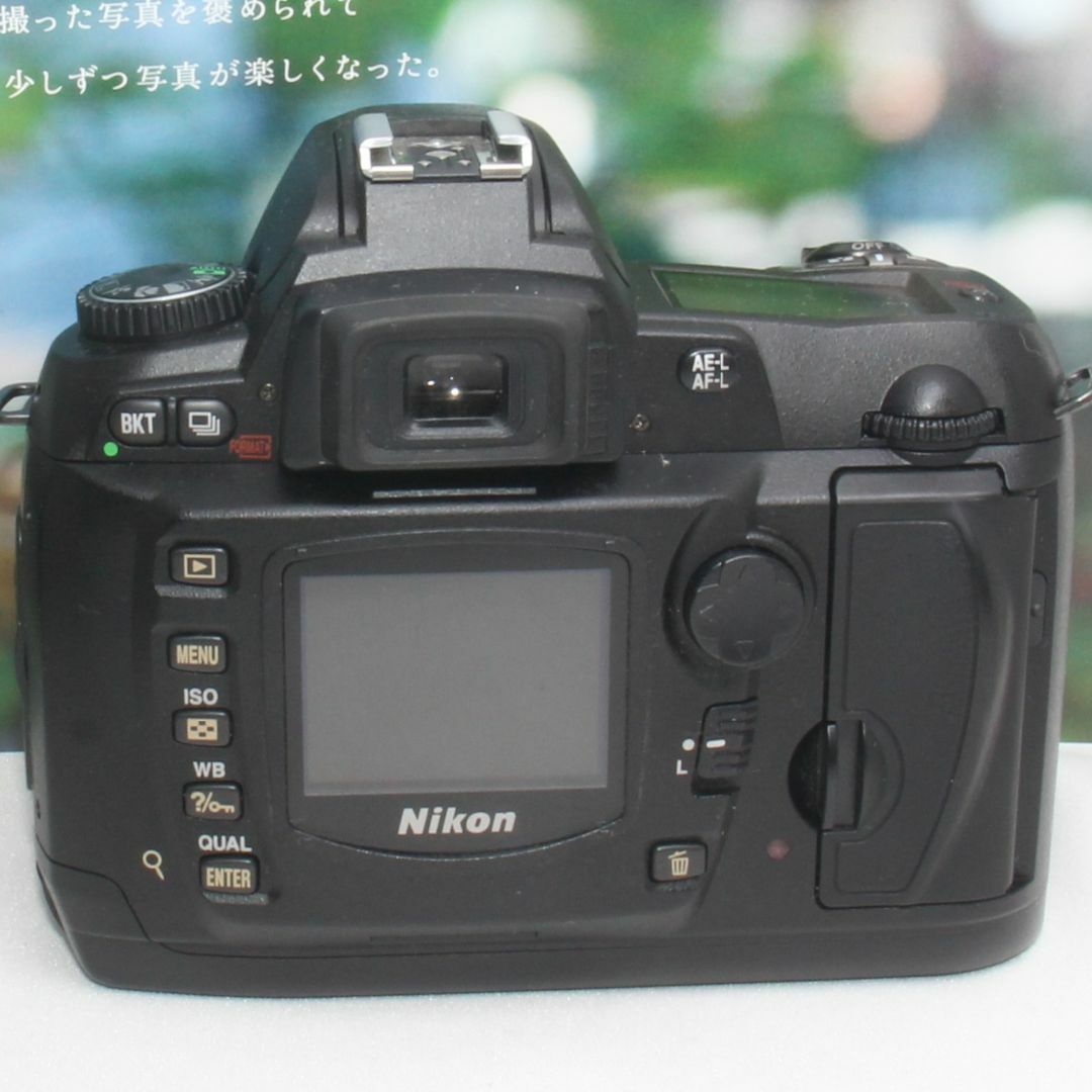 ❤️近遠対応の万能レンズ\u0026新品カメラバッグ付き❤️Nikon D70❤️