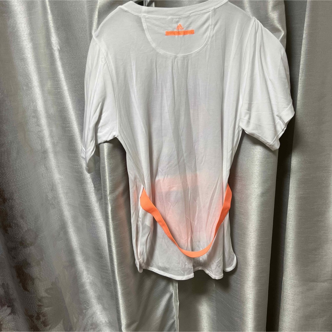 adidas by Stella McCartney(アディダスバイステラマッカートニー)のアディダスステラ　Tシャツ スポーツ/アウトドアのランニング(ウェア)の商品写真