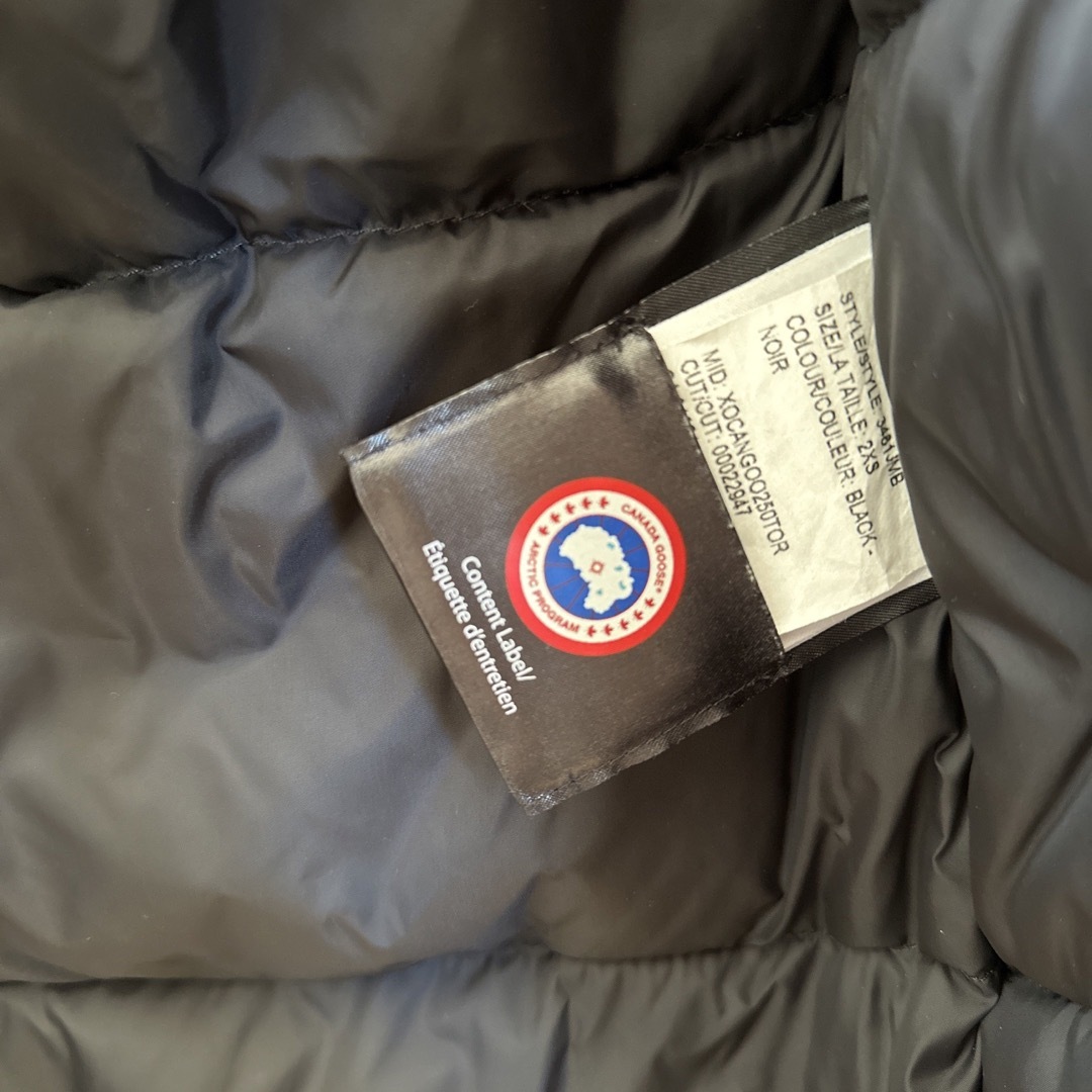 CANADA GOOSE(カナダグース)のカナダグース　ブラックレーベル レディースのジャケット/アウター(ダウンジャケット)の商品写真