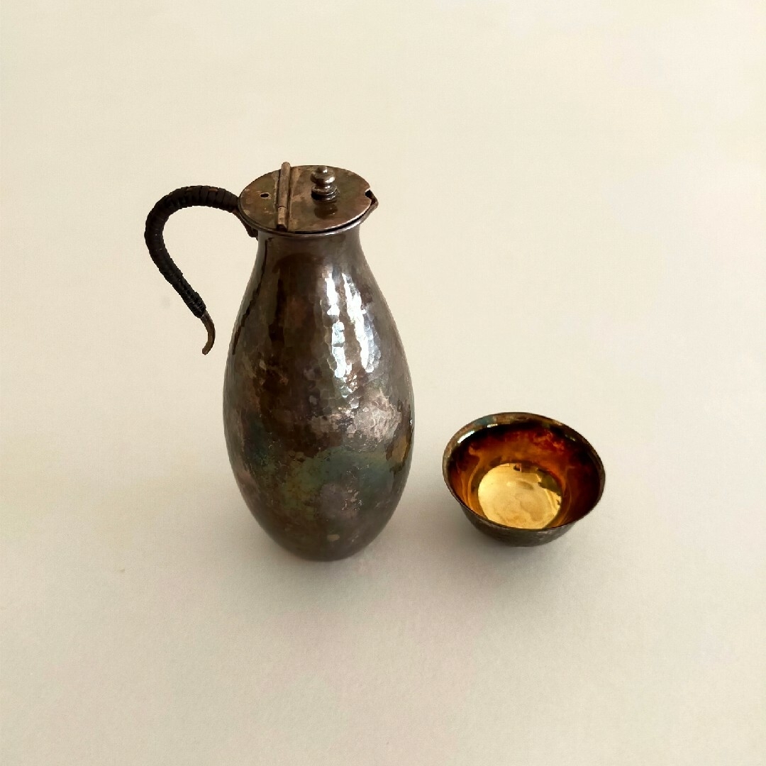 純銀 徳利お猪口セット 打出し 酒器の通販 by yururum's shop|ラクマ