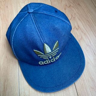 アディダス(adidas)のアディダス　デニム　キャップ　ふりーさいず(キャップ)