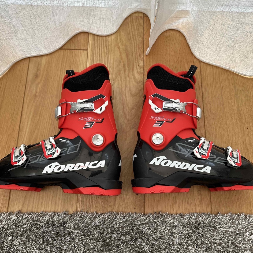 NORDICA(ノルディカ)のノルディカ　スキーブーツ　ジュニア　23.5 スポーツ/アウトドアのスキー(ブーツ)の商品写真