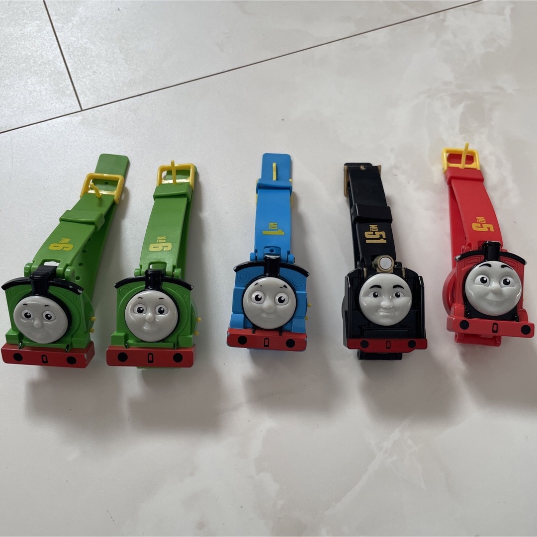 THOMAS(トーマス)の機関車トーマス　腕時計セット エンタメ/ホビーのおもちゃ/ぬいぐるみ(キャラクターグッズ)の商品写真