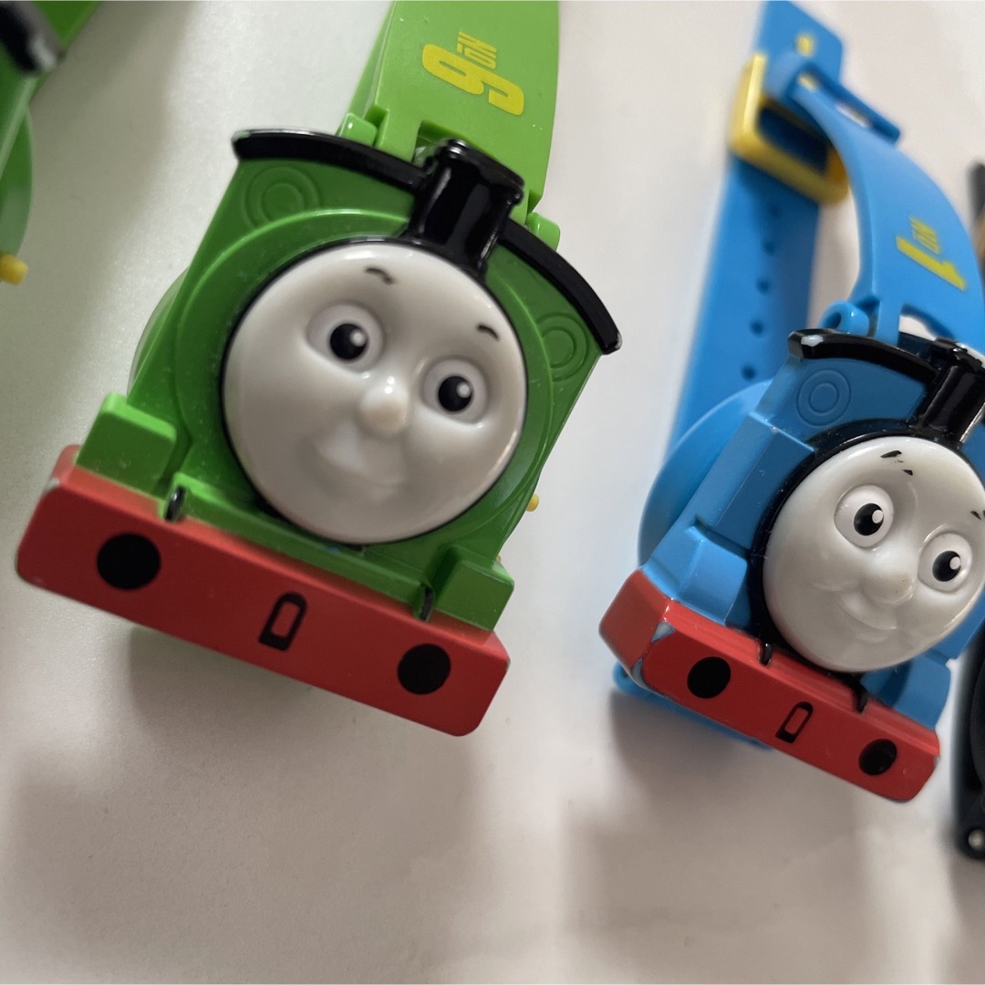 THOMAS(トーマス)の機関車トーマス　腕時計セット エンタメ/ホビーのおもちゃ/ぬいぐるみ(キャラクターグッズ)の商品写真