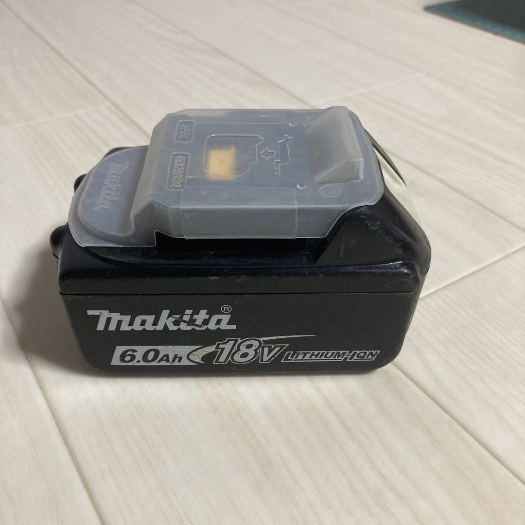 Makita(マキタ)のマキタ　18v バッテリー　BL1860B ① スマホ/家電/カメラのスマホ/家電/カメラ その他(その他)の商品写真