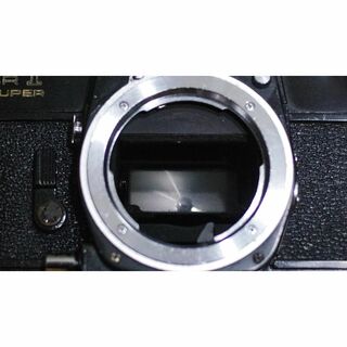 完動品MINOLTA SRT SUPER希少の黒+28mmレンズ セット