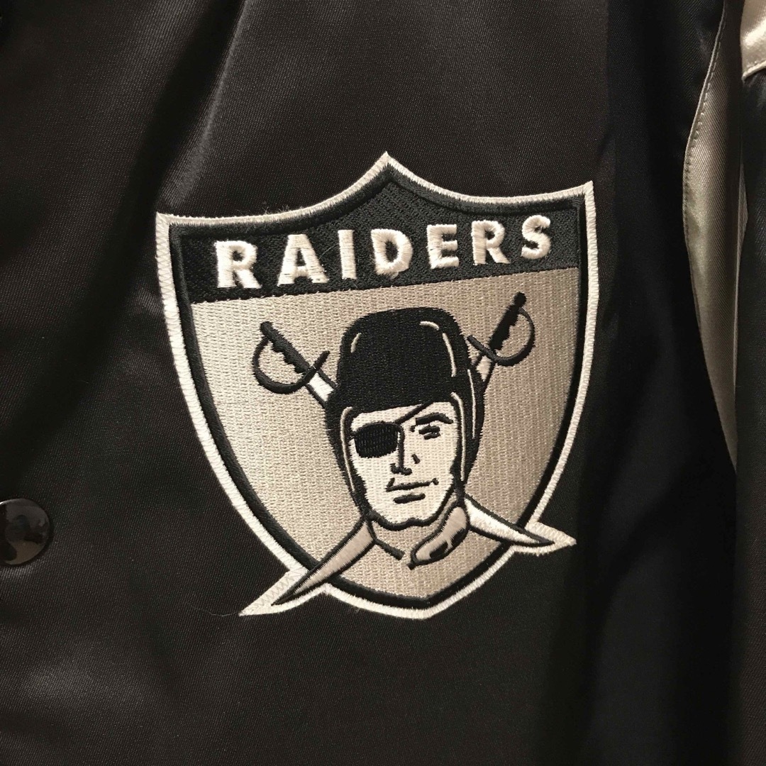 MITCHELL & NESS(ミッチェルアンドネス)の④ミッチェル&ネスmitchell&ness NFL RAIDERS スタジャン メンズのジャケット/アウター(スタジャン)の商品写真